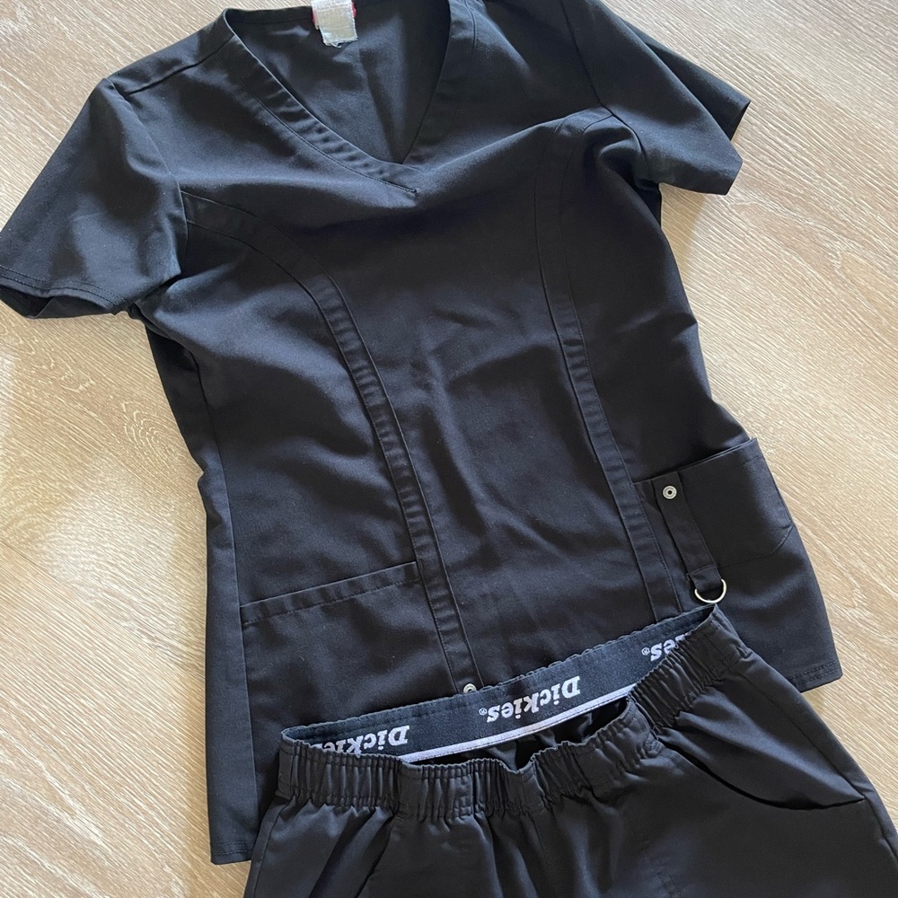 Dickies scrubs